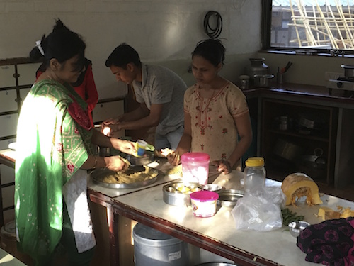 Ayurveda-Essen im Ashram in Indien: Ein Erfahrungsbericht